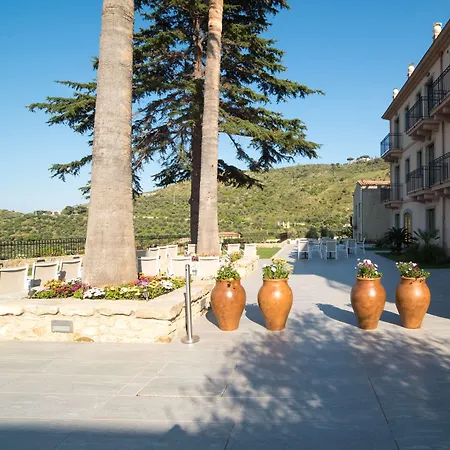 Western Terre Di Eolo Hotel