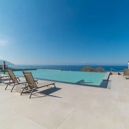 Western Terre Di Eolo Hotel 4*