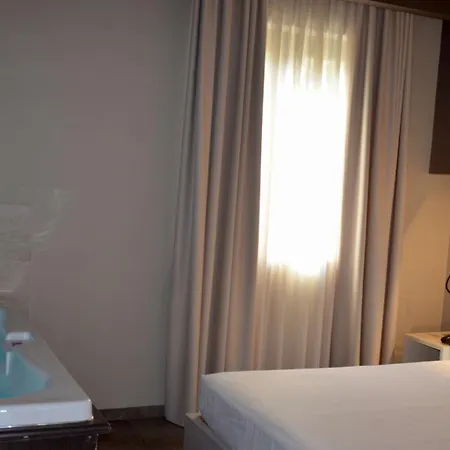 Western Terre Di Eolo Hotel 4*