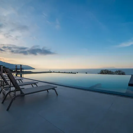 Western Terre Di Eolo Hotel 4*