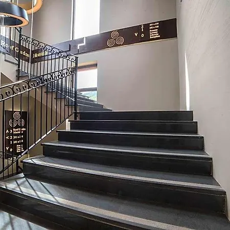 ホテル Western Terre Di Eolo 4*