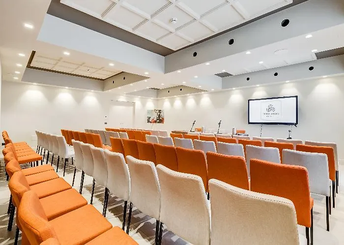 Hotel Western Terre Di Eolo 4*